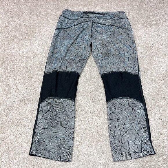 Nike Dri-Fit Leggings Black White Cropped Drawstring Zip Pocket Women’s Medium - Picture 9 of 12